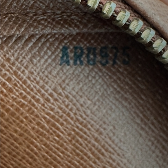 Louis Vuitton Monogram Orsay Wristlet in Brown and Gold - Picture 10 of 12